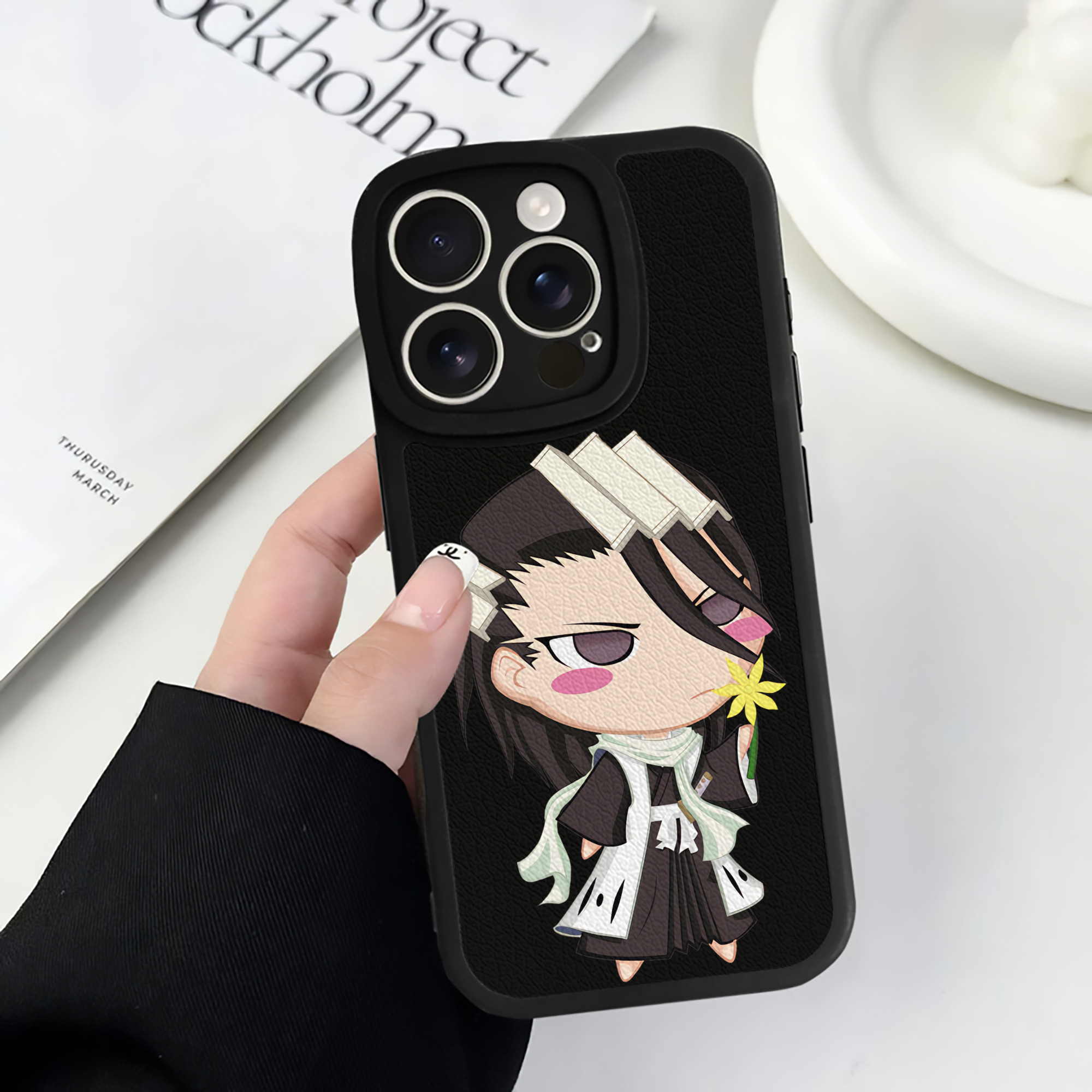 （画像用） ブリーチ くちき びゃくや BLEACH Kuchiki Byakuya 【iPhone 16シリーズ対応】シリコンスマホケース（レザー調） 材質：シリコン